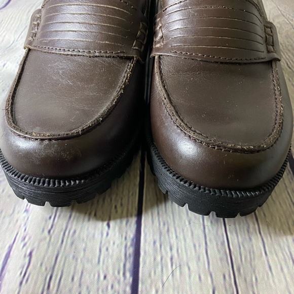 Eastland Newbury Leather Heeled Loafers Size 7 - Picture 3 of 11